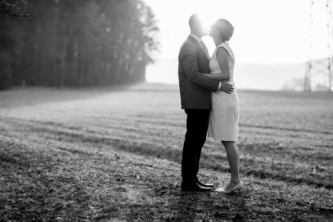 Hochzeitspaar Brautpaar Fotoshooting auf einer Hochzeitsreportage