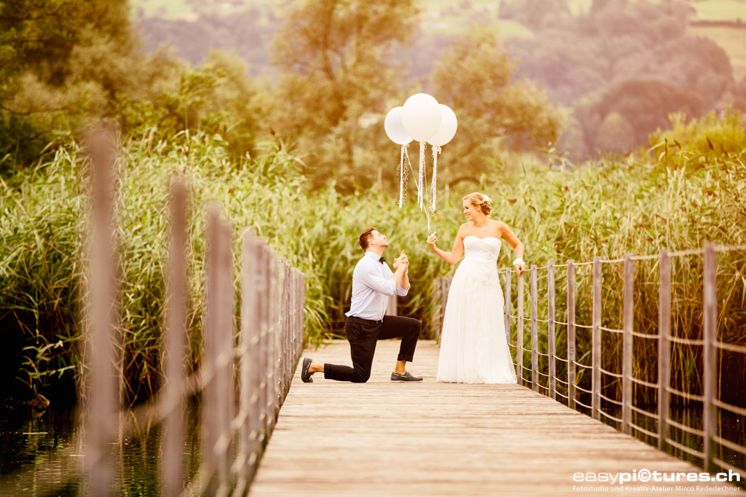 Hochzeitspaar Brautpaar Fotoshooting auf einer Hochzeitsreportage