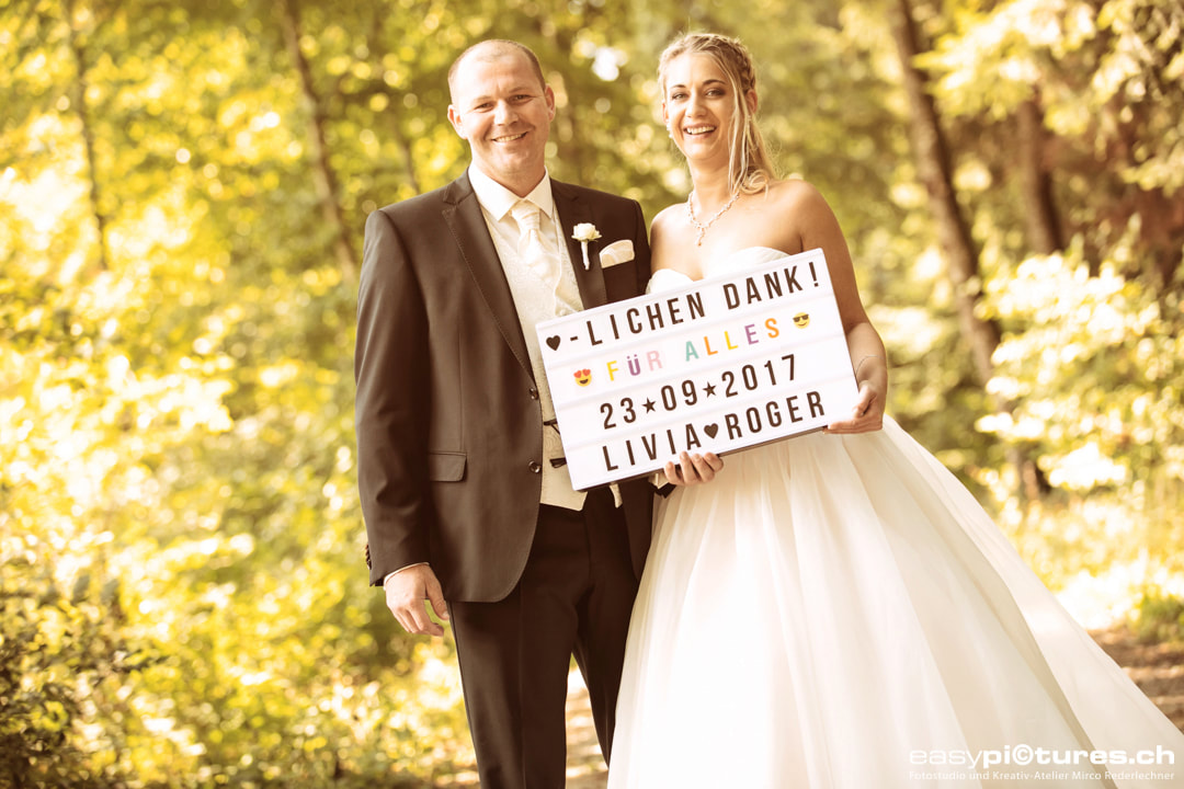 Hochzeitspaar Brautpaar Fotoshooting auf einer Hochzeitsreportage